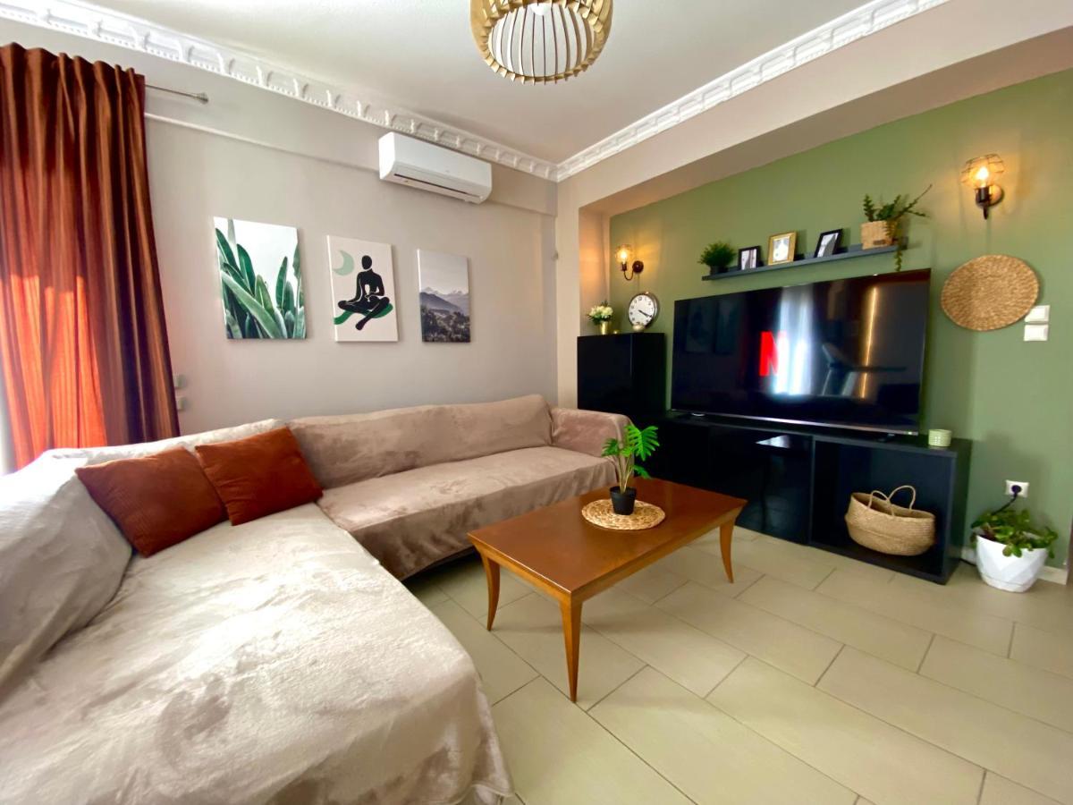 Avia Luxury With Hydromassage *